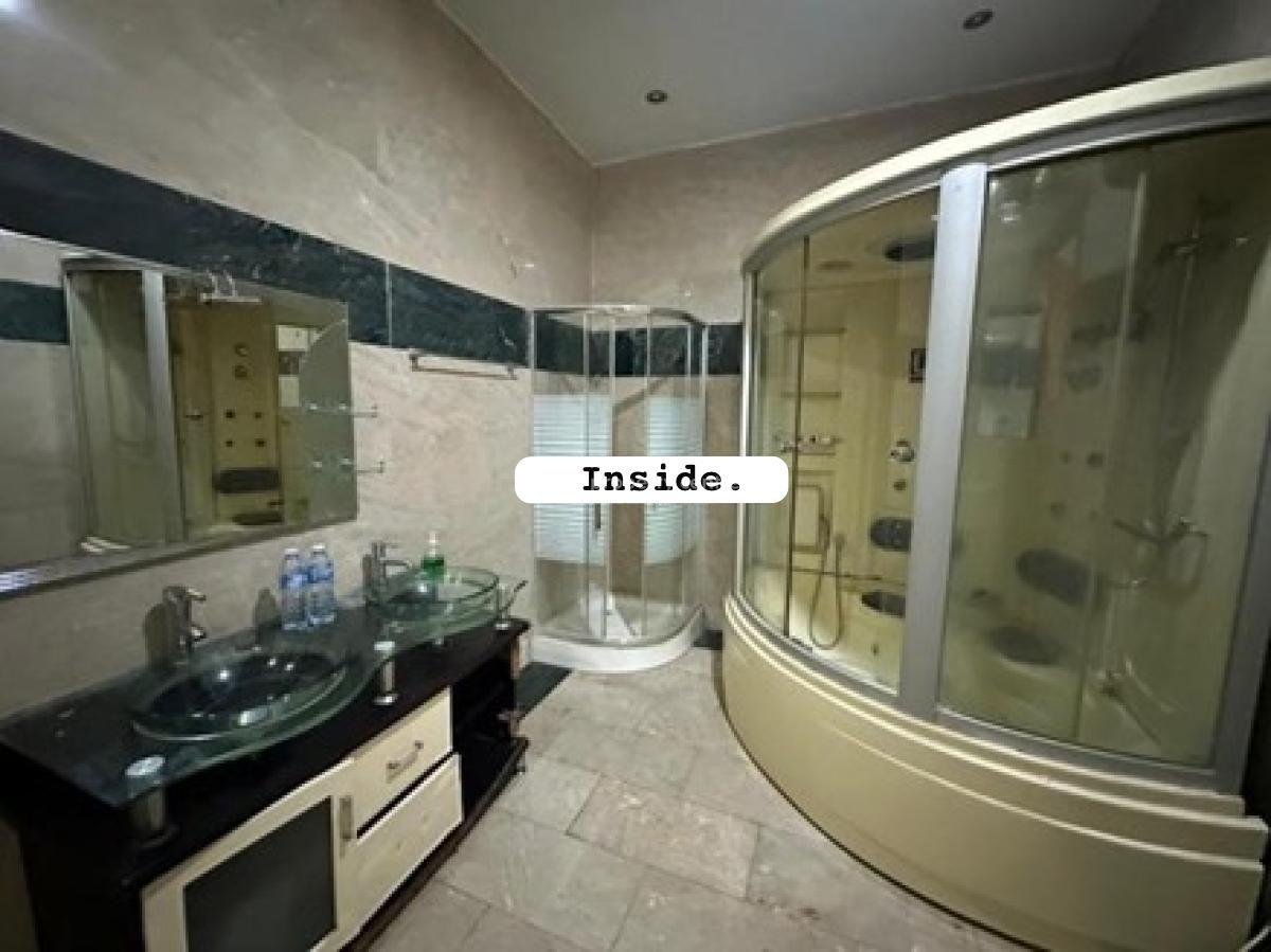 Commercial Property, Off Admiralty Way, Lekki Phase 1, Lekki, Lagos, Plaza / Complex / Mall for Sale