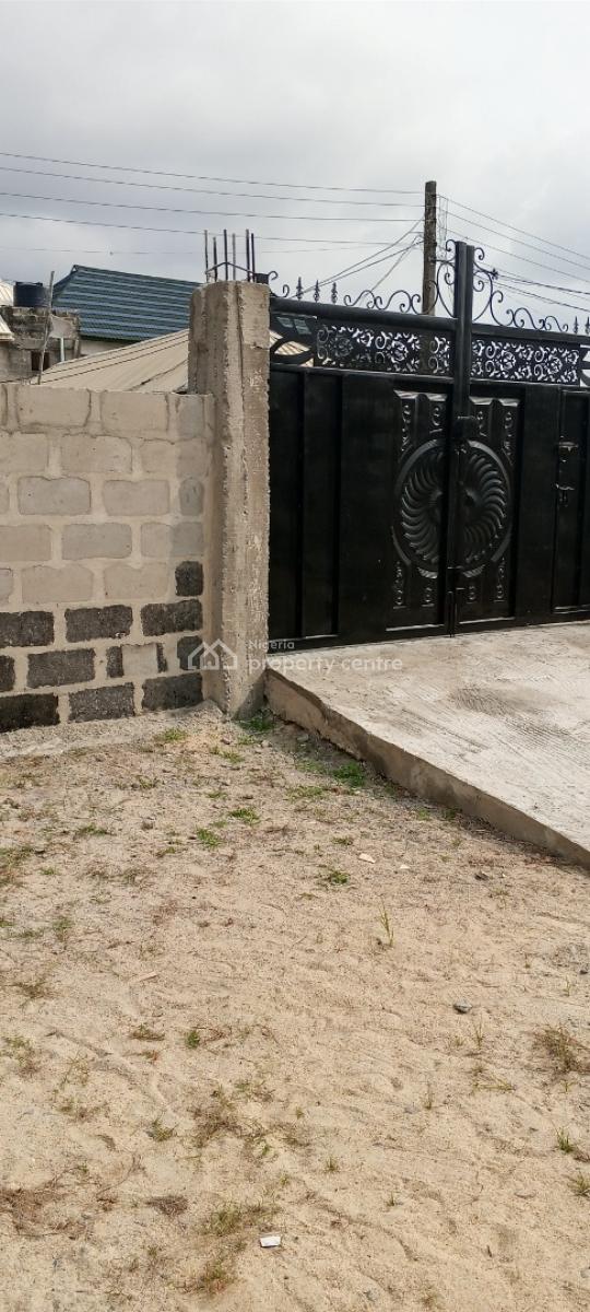 a Unit of Spacious Mini Flat, Victory Villa Estate, Abijo, Lekki, Lagos, Mini Flat (room and Parlour) for Rent