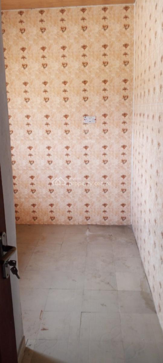 a Unit of Spacious Mini Flat, Victory Villa Estate, Abijo, Lekki, Lagos, Mini Flat (room and Parlour) for Rent