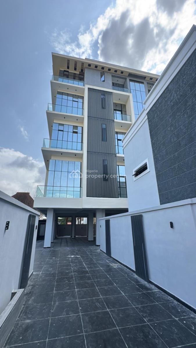 Aesthetically Pleasing 3 Bedroom Apartment with Swimming Pool, Elevato, Lekki Phase 1, Lekki, Lagos, Block of Flats for Sale