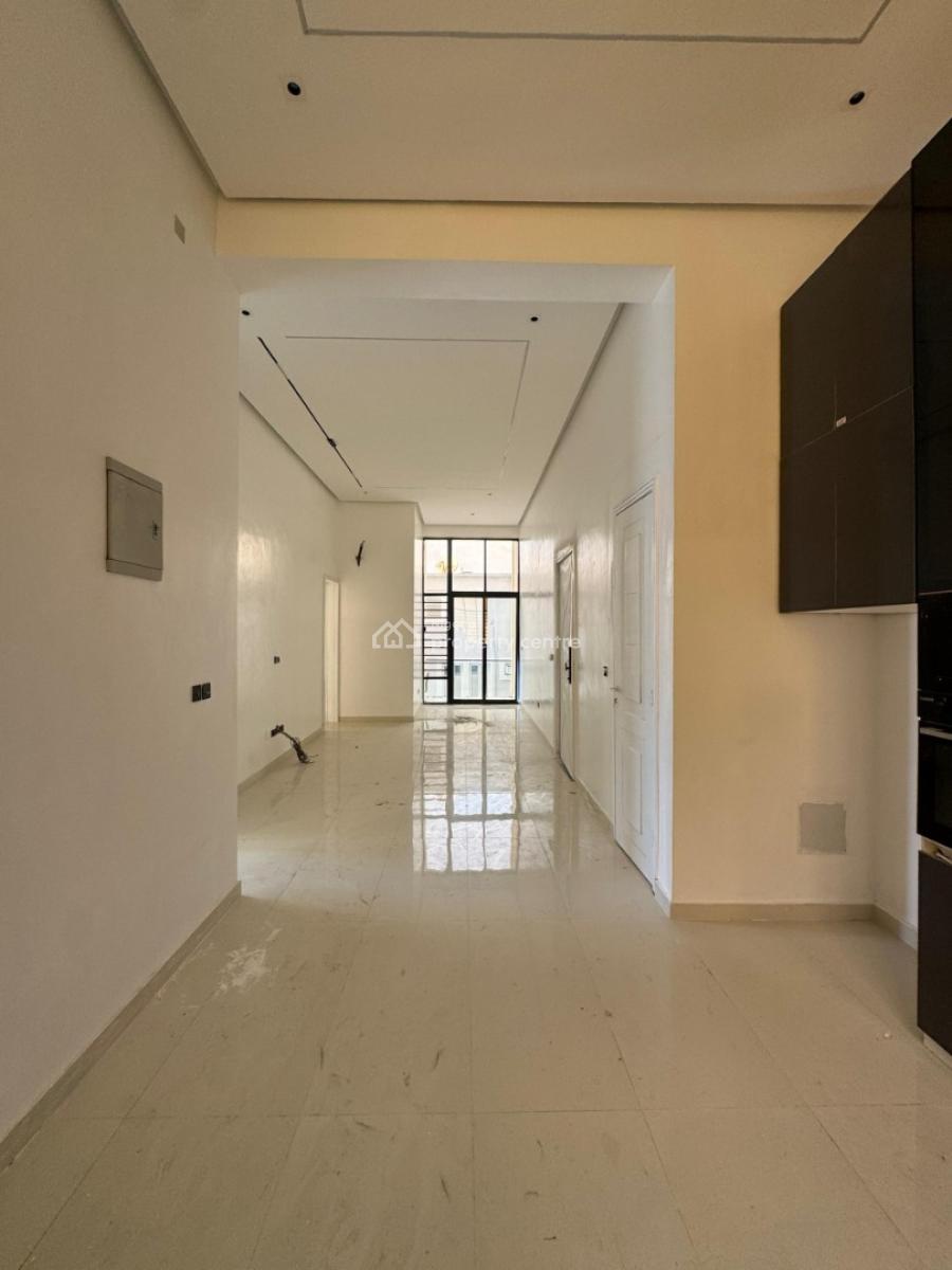 Aesthetically Pleasing 3 Bedroom Apartment with Swimming Pool, Elevato, Lekki Phase 1, Lekki, Lagos, Block of Flats for Sale