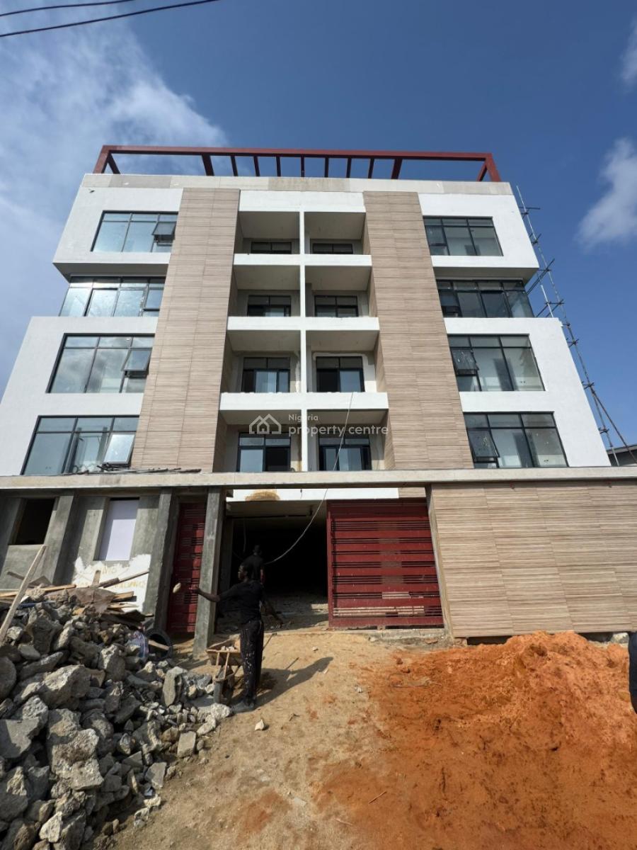 Newly Built 2 Bedroom Apartment with Rooftop Swimming Pool,, Highly Sought-after Luxury Home Within a Serene Environment, Lekki Phase 1, Lekki, Lagos, Flat / Apartment for Sale