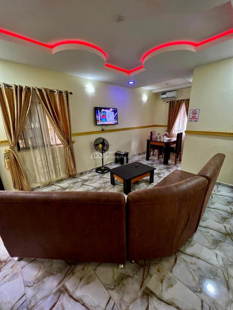 Nicely Furnished 2 Bedroom Apartment, Owerri Municipal, Imo, Flat / Apartment Short Let