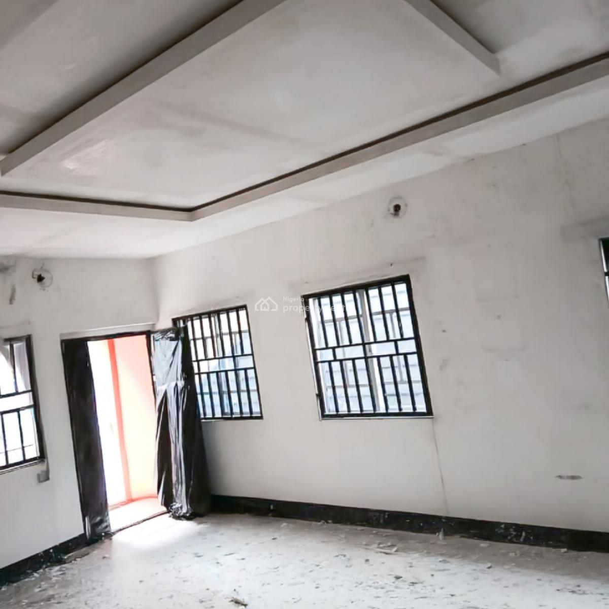 3 Bedroom Flat on The Second Floor with Only 4 Tenants for Office Use, Gra Phase 2, Port Harcourt, Rivers, Office Space for Rent