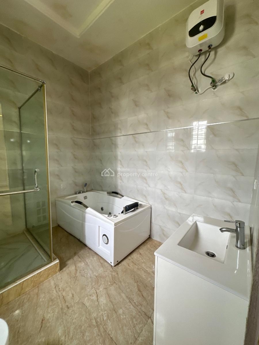 Spaciously Built 5 Bedroom Detached Duplex with Bq & Pool, Orchid, Lekki, Lagos, Detached Duplex for Sale