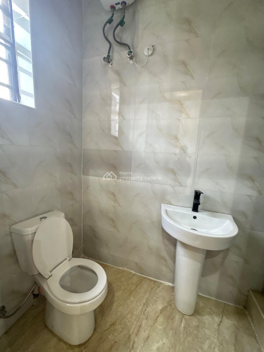 Spaciously Built 5 Bedroom Detached Duplex with Bq & Pool, Orchid, Lekki, Lagos, Detached Duplex for Sale