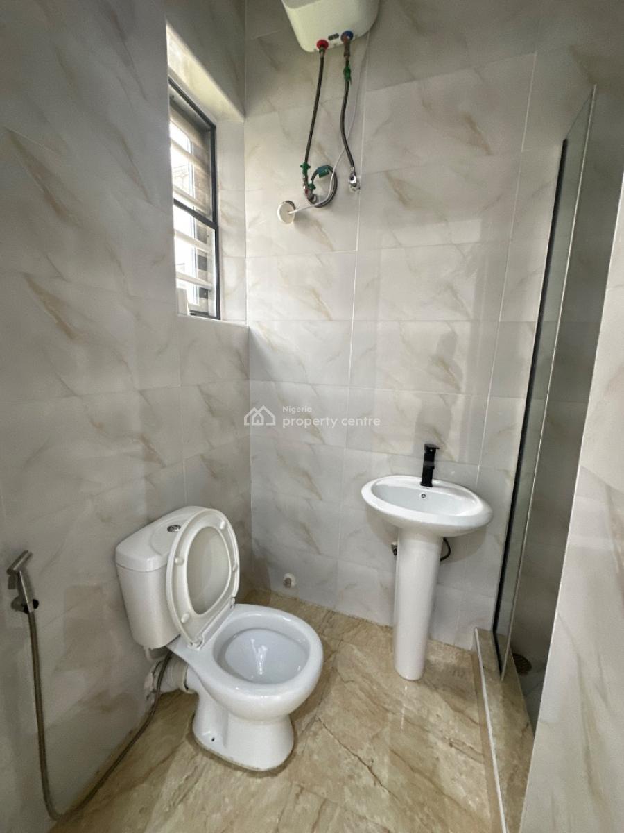 Spaciously Built 5 Bedroom Detached Duplex with Bq & Pool, Orchid, Lekki, Lagos, Detached Duplex for Sale