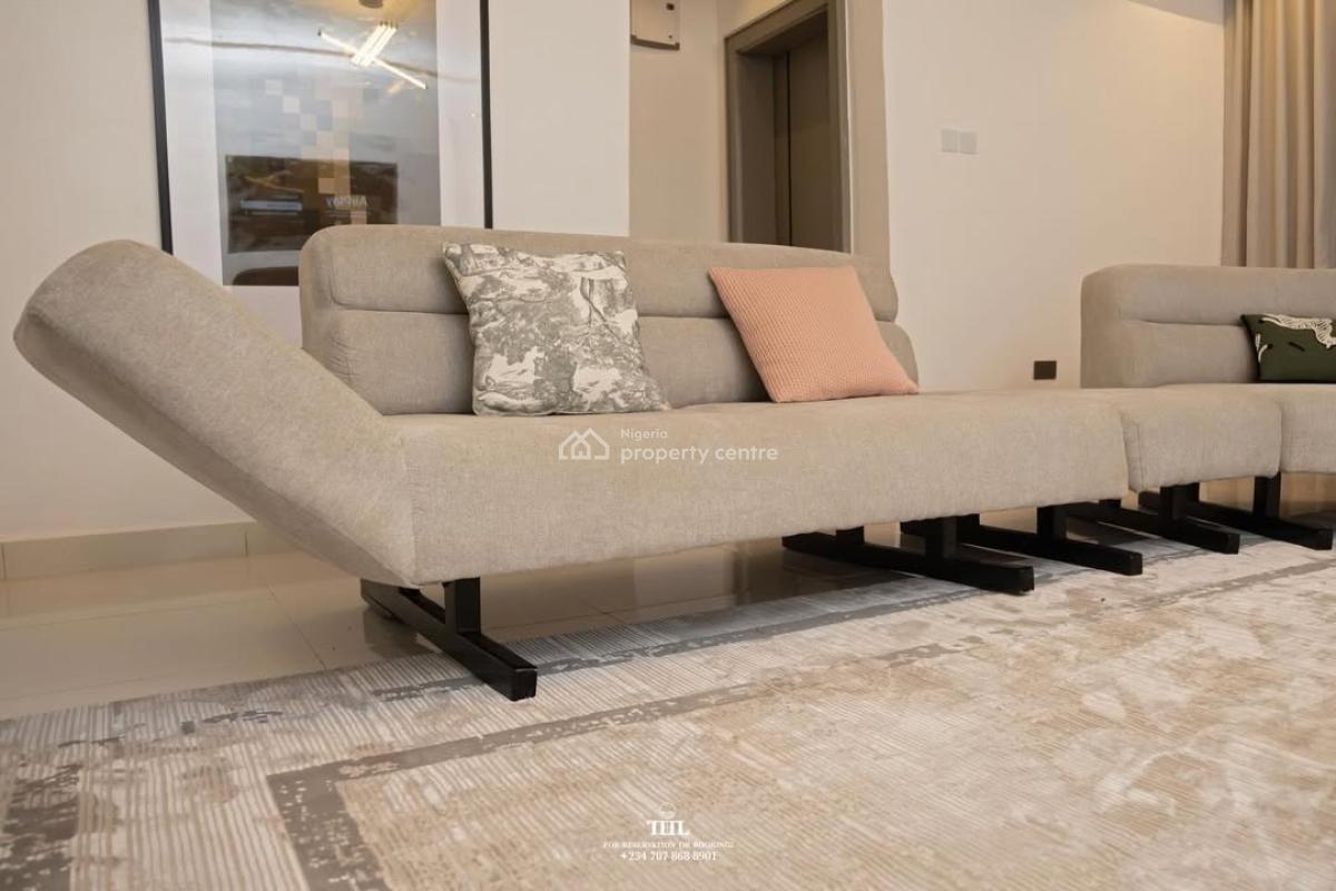 Nicely Furnished 2 Bedroom Apartment, Lugbe District, Abuja, Flat / Apartment Short Let