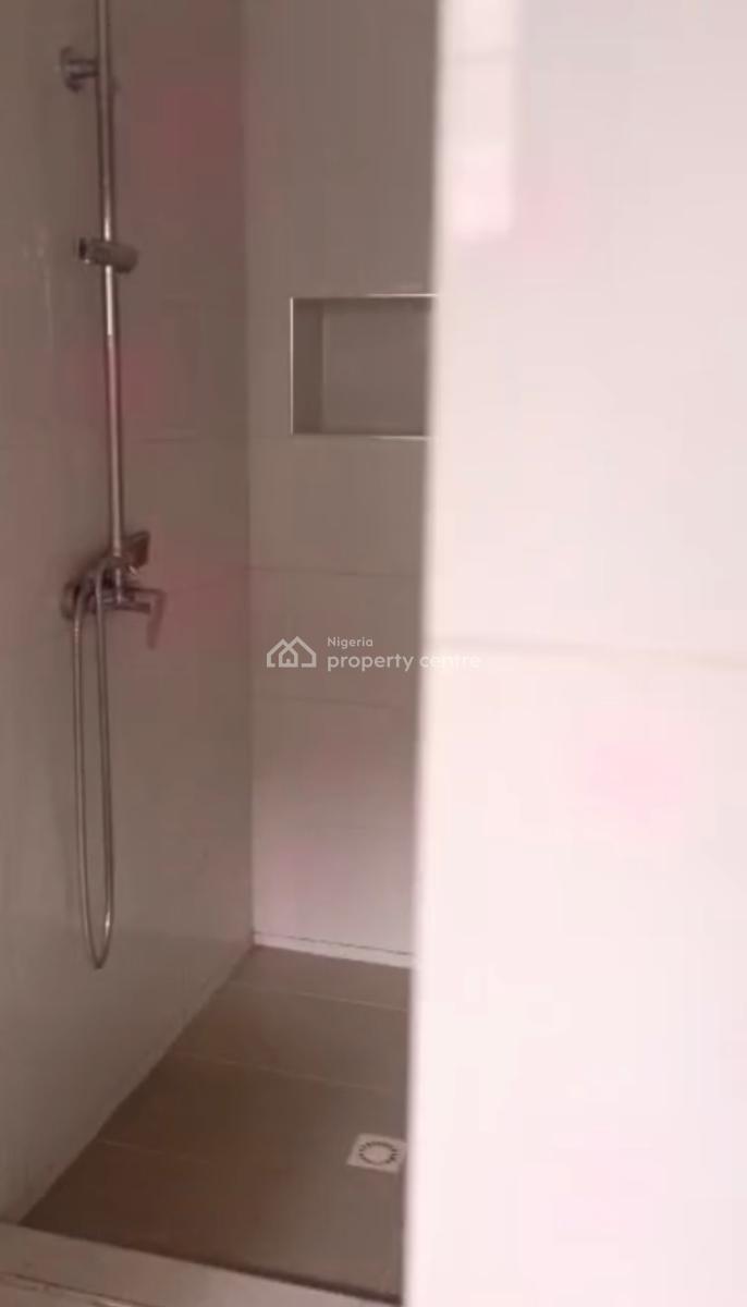 2bedroom Apartment Ensuite, Lekki Scheme 2, Ajah, Lagos, Flat / Apartment for Rent