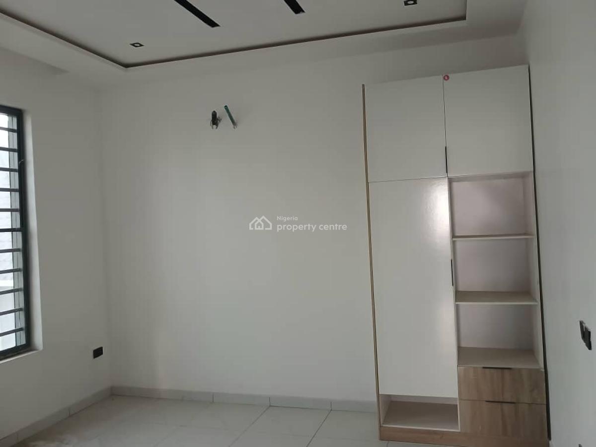 Luxurious 3 Bedroom Apartment with Excellent Facilities, Lekki, Lagos, Flat / Apartment for Rent