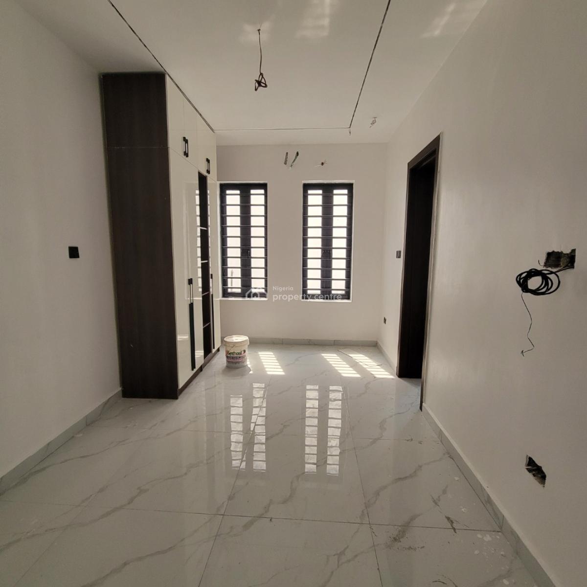 Magnificent 2 Bedroom Apartment with an Elevator,gym, Ikate, Lekki, Lagos, Flat / Apartment for Sale