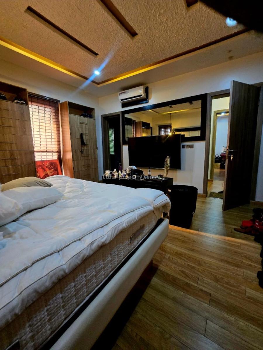 Furnished 2 Bedroom Upstairs Flat, Durosimi Etti/ Marwa, Lekki Phase 1, Lekki, Lagos, Flat / Apartment for Rent