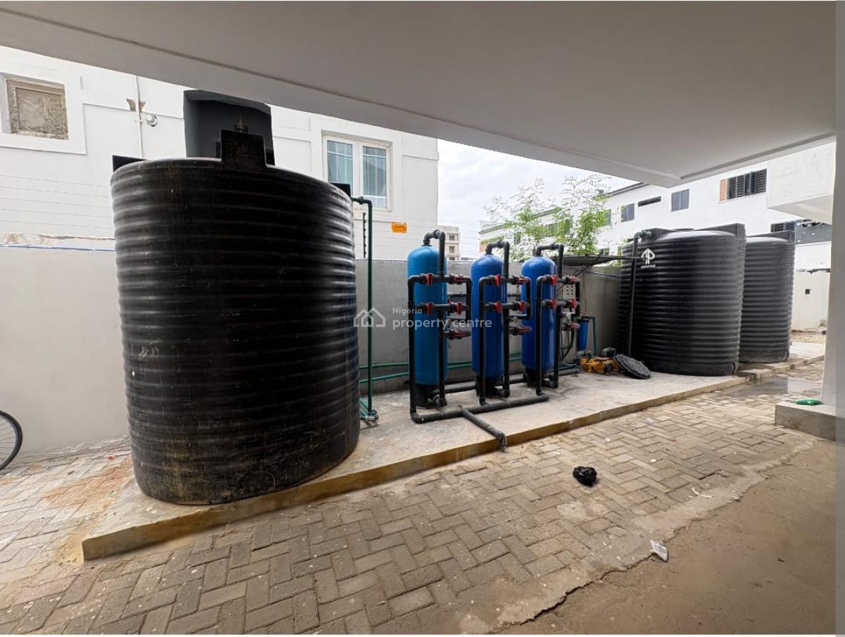 New 2 All Ensuite Bedrooms Apartment, Lekki Phase 1, Lekki, Lagos, House for Sale