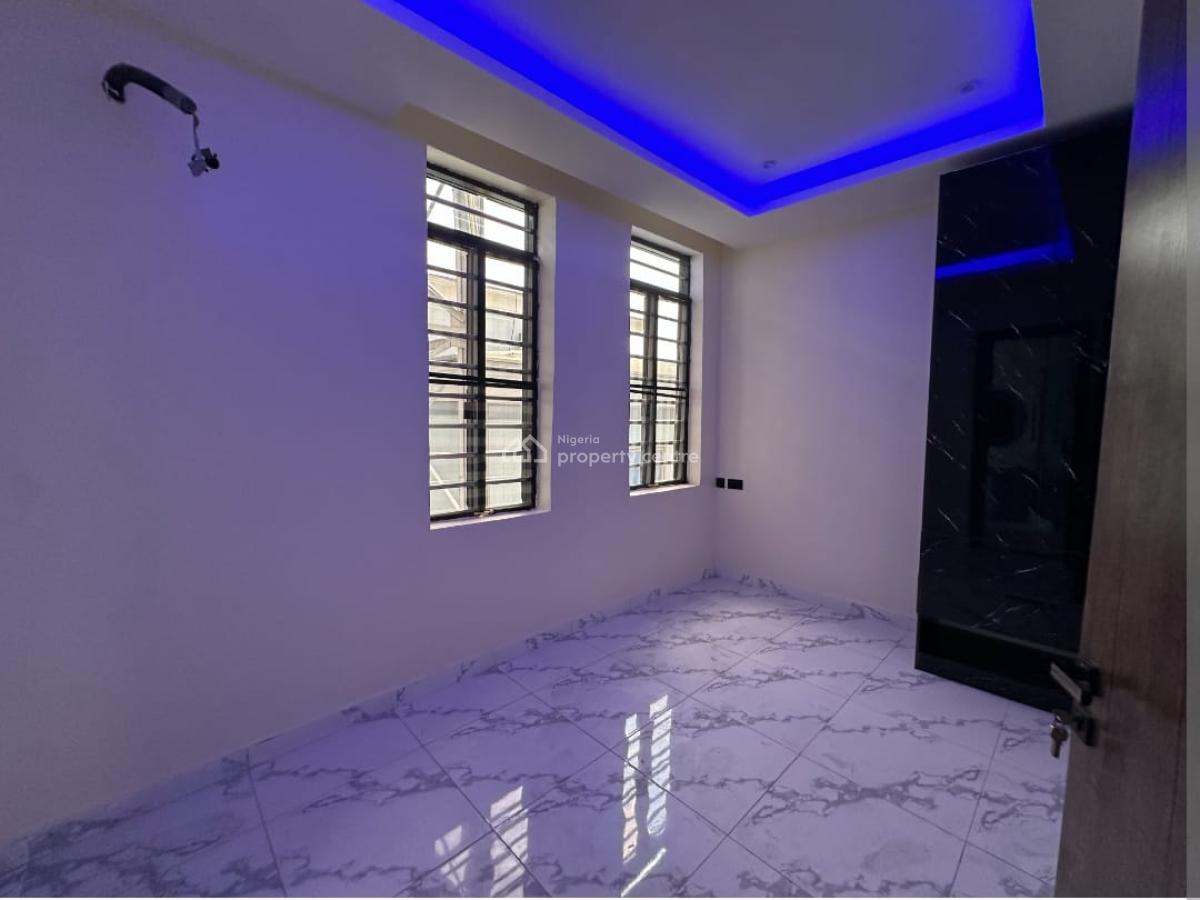 New 3 All Ensuite Bedrooms Apartment with Bq in a Gated Estate, Lekki Phase 1, Lekki, Lagos, House for Sale