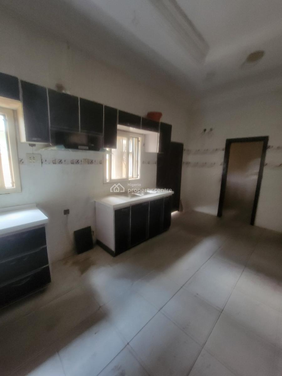 Spacious 5-bedroom Detached Duplex with a Bq and 2 Study Rooms, Lekki Phase 1, Lekki, Lagos, Detached Duplex for Rent
