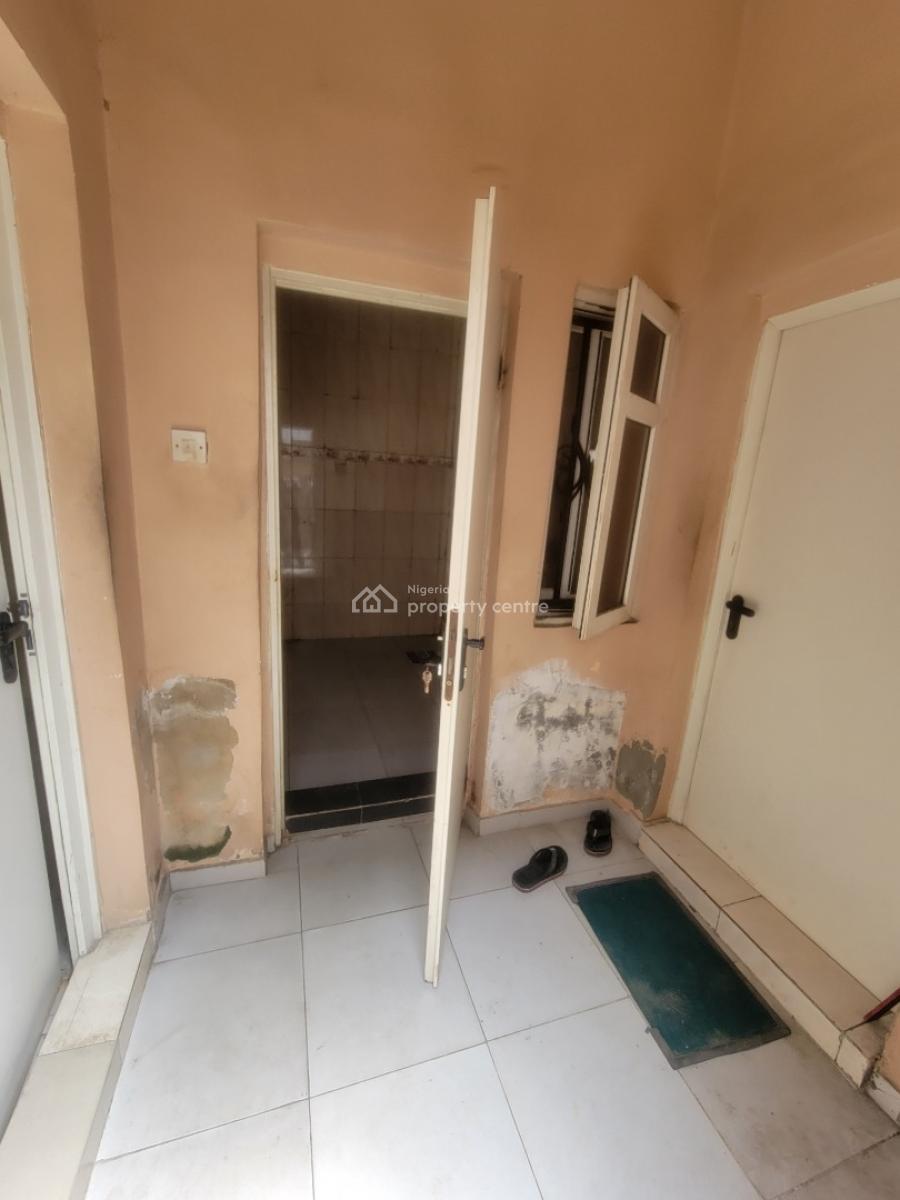 Spacious 5-bedroom Detached Duplex with a Bq and 2 Study Rooms, Lekki Phase 1, Lekki, Lagos, Detached Duplex for Rent