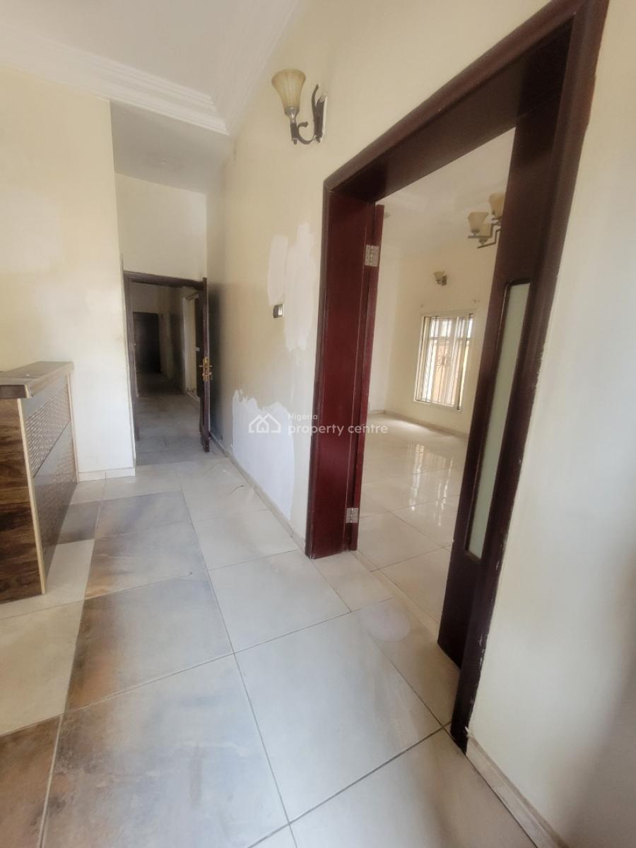 Spacious 5-bedroom Detached Duplex with a Bq and 2 Study Rooms, Lekki Phase 1, Lekki, Lagos, Detached Duplex for Rent