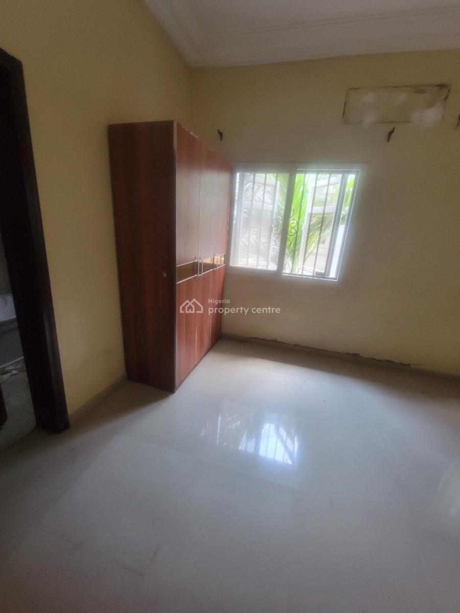 Spacious 5-bedroom Detached Duplex with a Bq and 2 Study Rooms, Lekki Phase 1, Lekki, Lagos, Detached Duplex for Rent