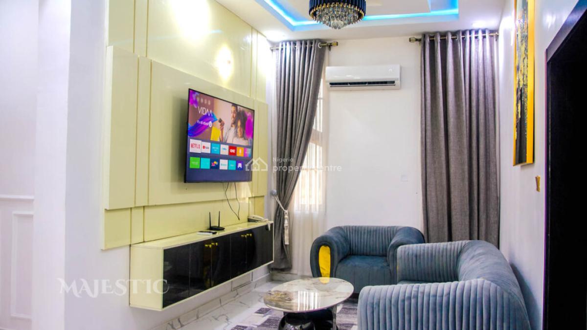 Nicely Furnished 2 Bedroom Apartment, Lekki, Lagos, Flat / Apartment Short Let