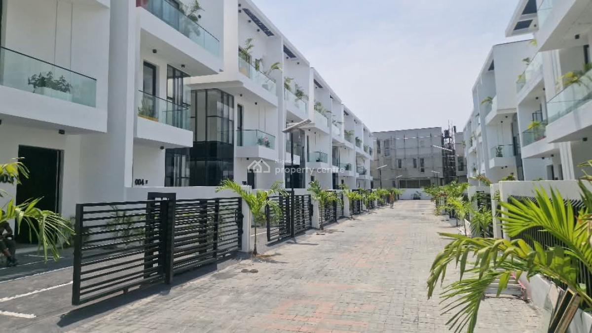 Luxury 5 Bedroom with Private Pool and Bq, Orchid Road, Lekki, Lagos, House for Sale