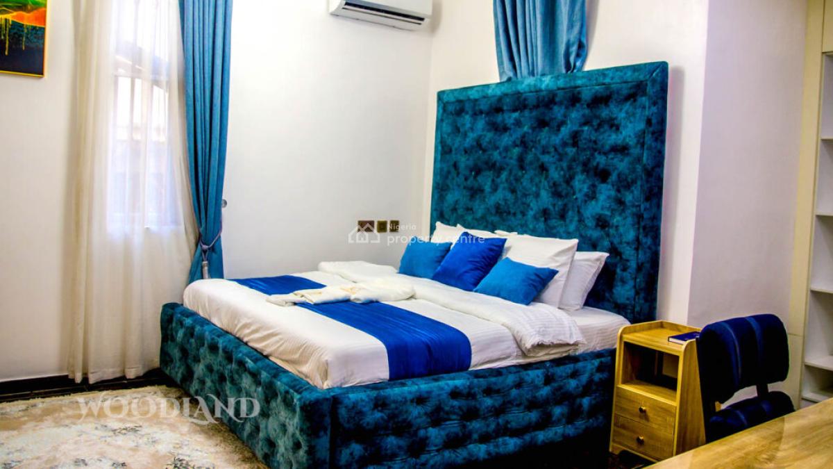 Nicely Furnished 3 Bedroom Apartment, Lekki, Lagos, Flat / Apartment Short Let