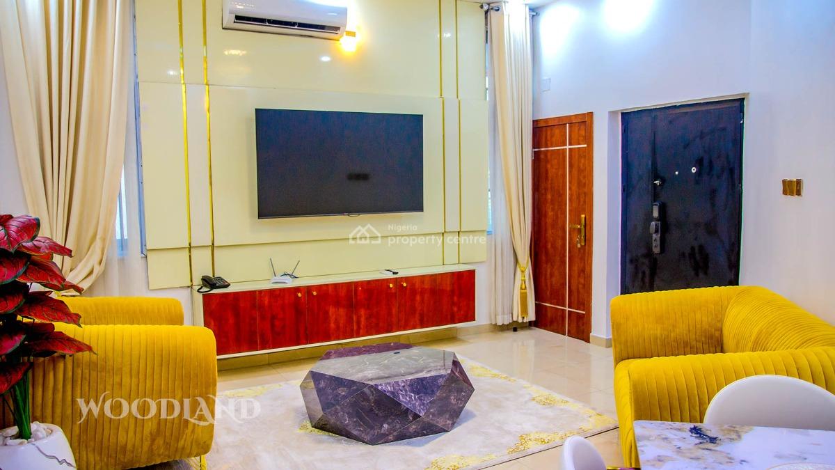 Nicely Furnished 3 Bedroom Apartment, Lekki, Lagos, Flat / Apartment Short Let