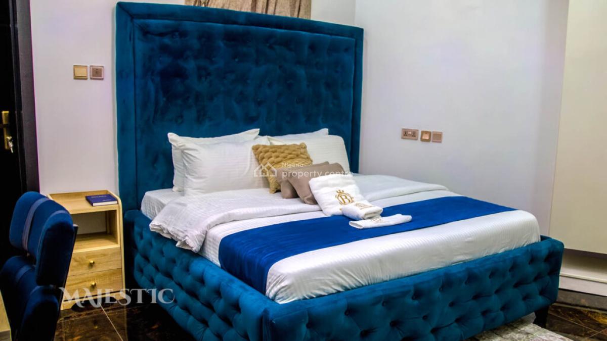 Nicely Furnished 3 Bedroom Apartment, Lekki, Lagos, Flat / Apartment Short Let