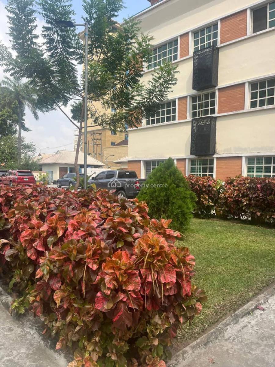 Spacious 3-bedroom Flat with Spacious Study Room &  Bq, Ikoyi, Lagos, Flat / Apartment for Rent