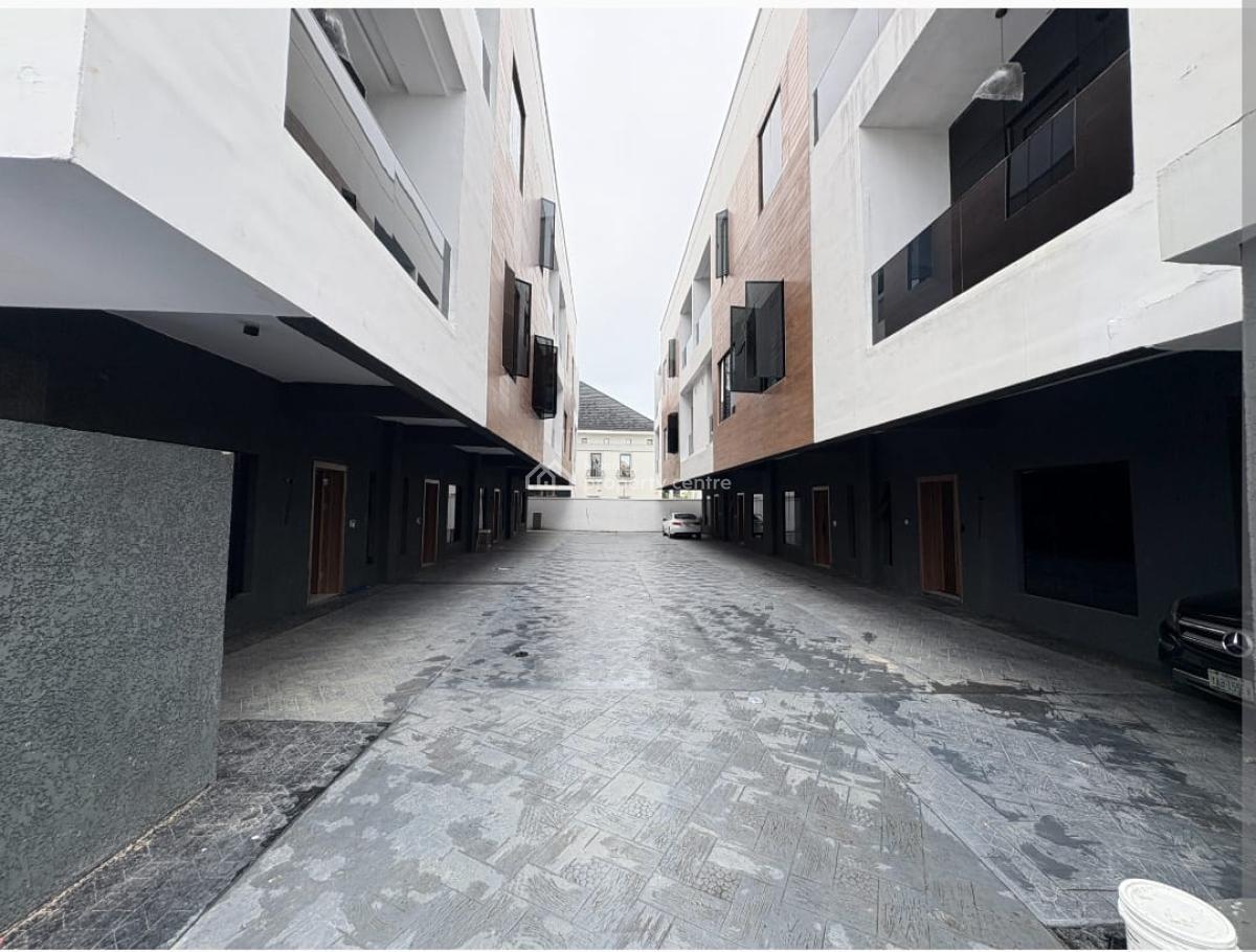 New 4 Bedrooms All Ensuite Terrace Duplex, Swimming Pool, Generator, Lekki Phase 1, Lekki, Lagos, Terraced Duplex for Sale
