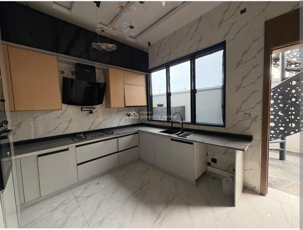 New 4 Bedrooms All Ensuite Terrace Duplex, Swimming Pool, Generator, Lekki Phase 1, Lekki, Lagos, Terraced Duplex for Sale