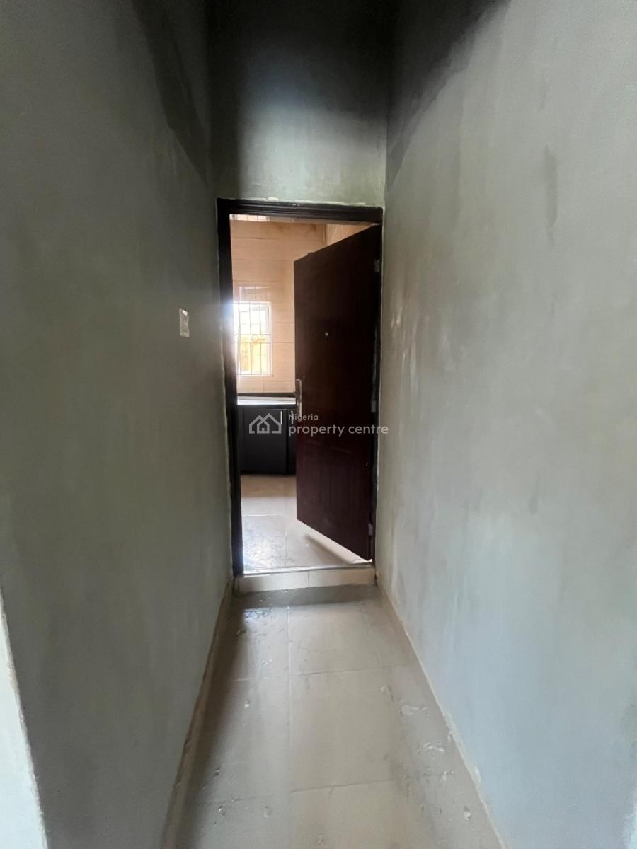 2 Bedroom Flat, Alasela Royal Estate, Ogombo, Ajah, Lagos, Flat / Apartment for Rent