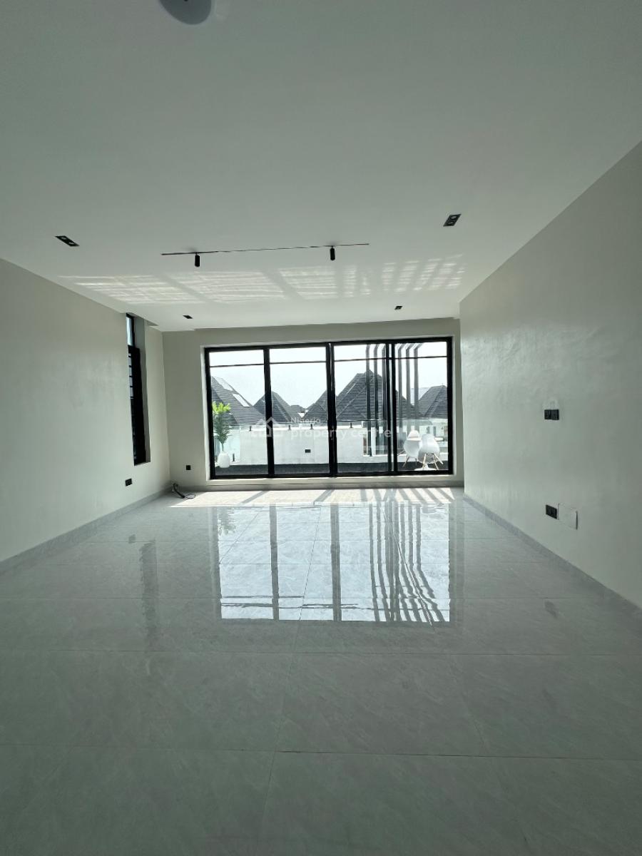 Elegantly Built 5 Bedroom Detached Duplex with Bq & Pool, Orchid, Lekki, Lagos, Detached Duplex for Sale