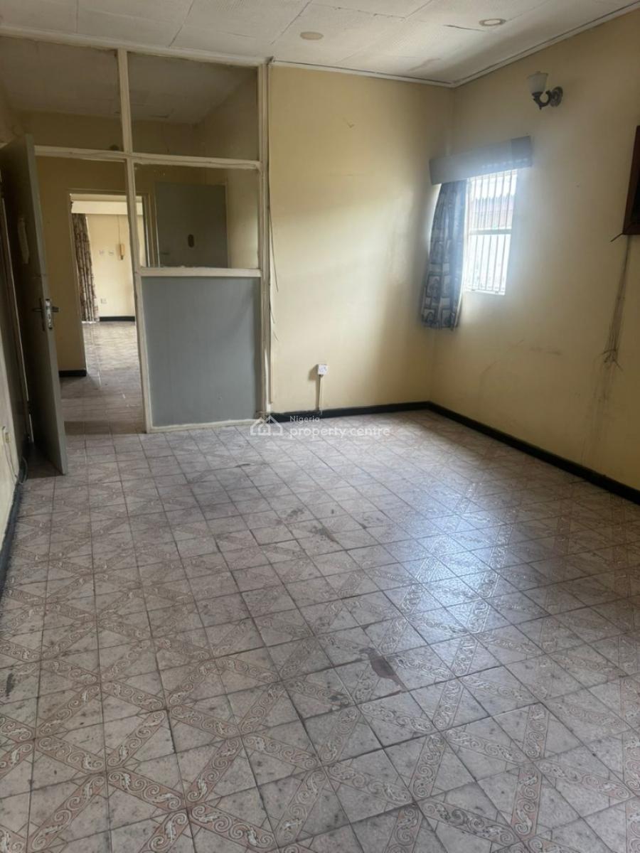 Spacious Commercial 3 Bedroom Bungalow, Off Adeniran Ogunsanya, Surulere, Lagos, Office Space for Rent