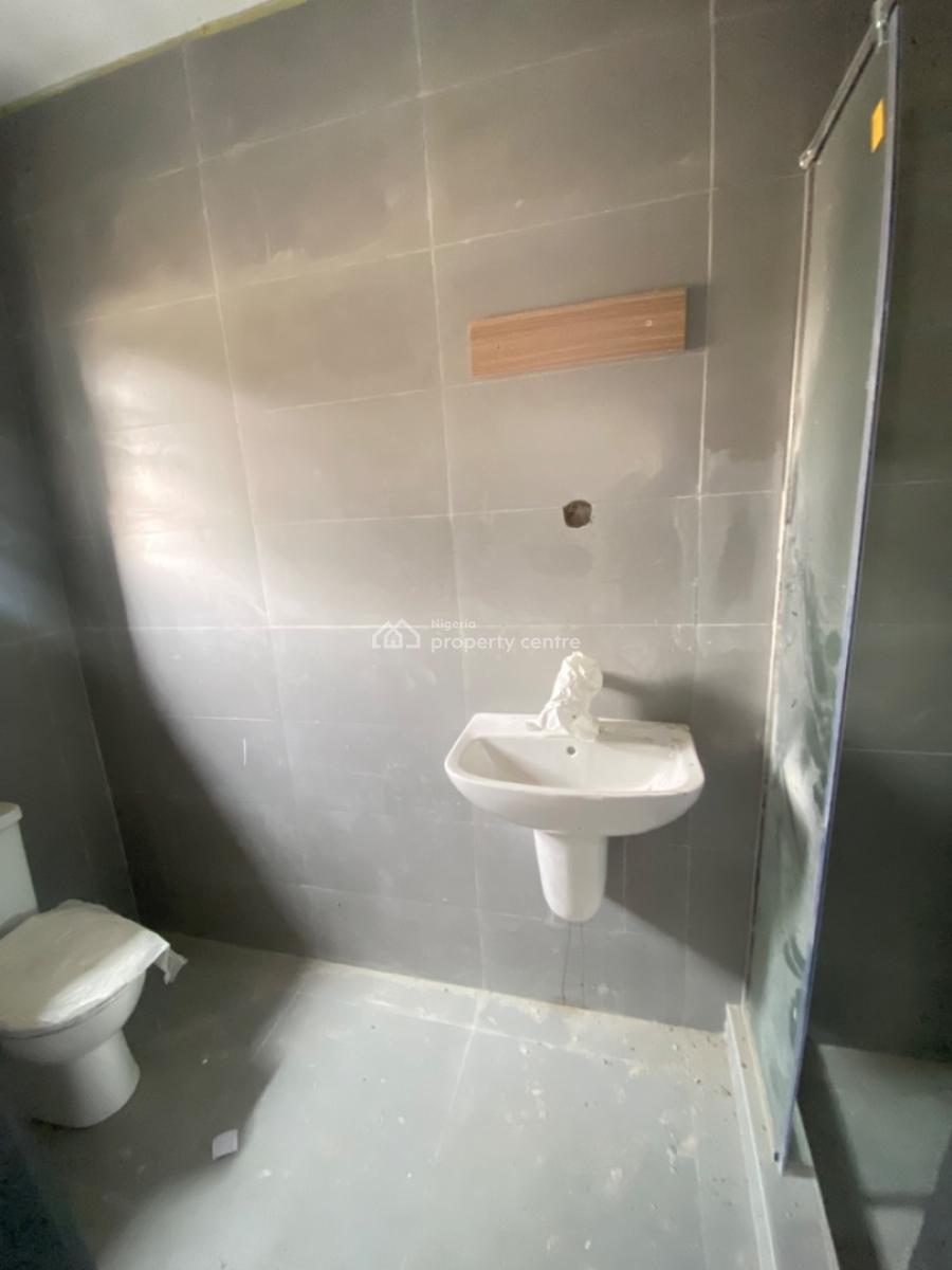 Newly Built 2 Bedroom Serviced Maisonette Apartment with Elevator & Gym, Ikate, Lekki, Lagos, Flat / Apartment for Sale