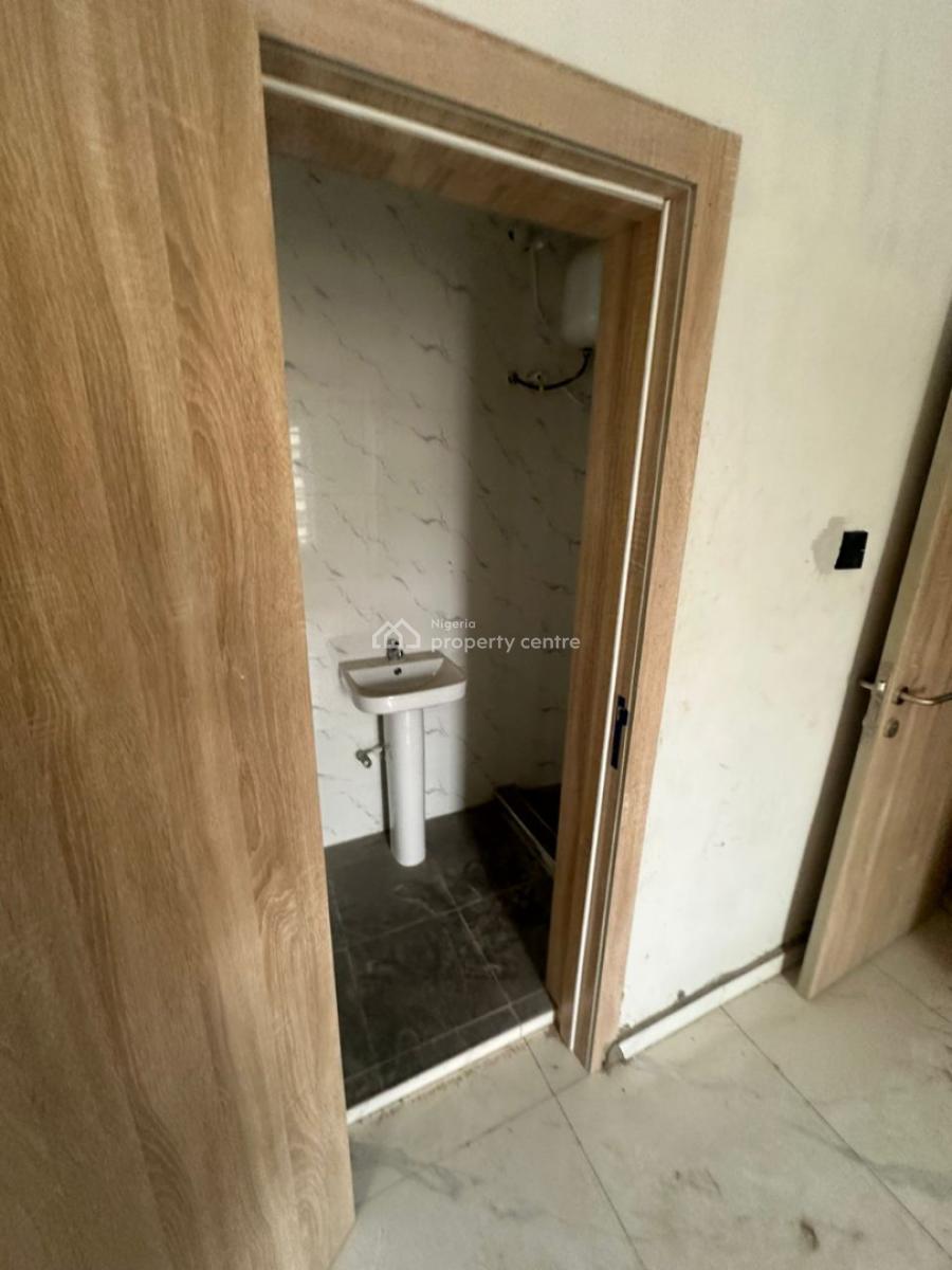 Spacious 3 Bedroom Flat, Opic, Isheri North, Ogun, Flat / Apartment for Sale