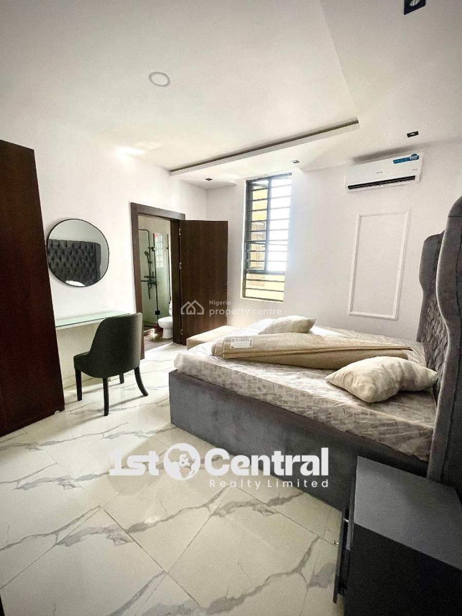 Fully Furnished 3 Bedrooms with 1 Bq Apartments, Lekki Phase 1, Lekki, Lagos, Flat / Apartment for Rent