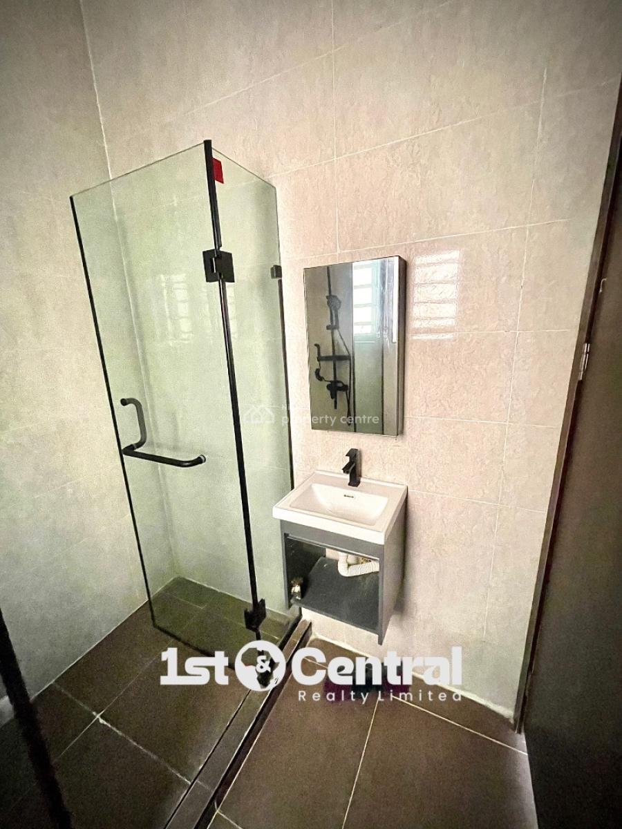 Fully Furnished 3 Bedrooms with 1 Bq Apartments, Lekki Phase 1, Lekki, Lagos, Flat / Apartment for Rent