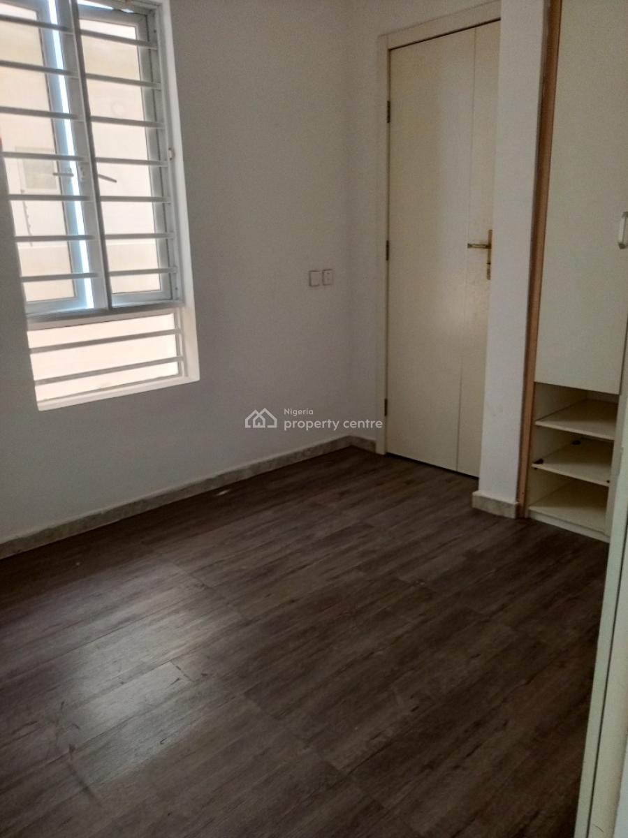 Sharp 4 Bedroom with Bq and Security House 4 Car Space, Osapa, Lekki, Lagos, Semi-detached Duplex for Rent