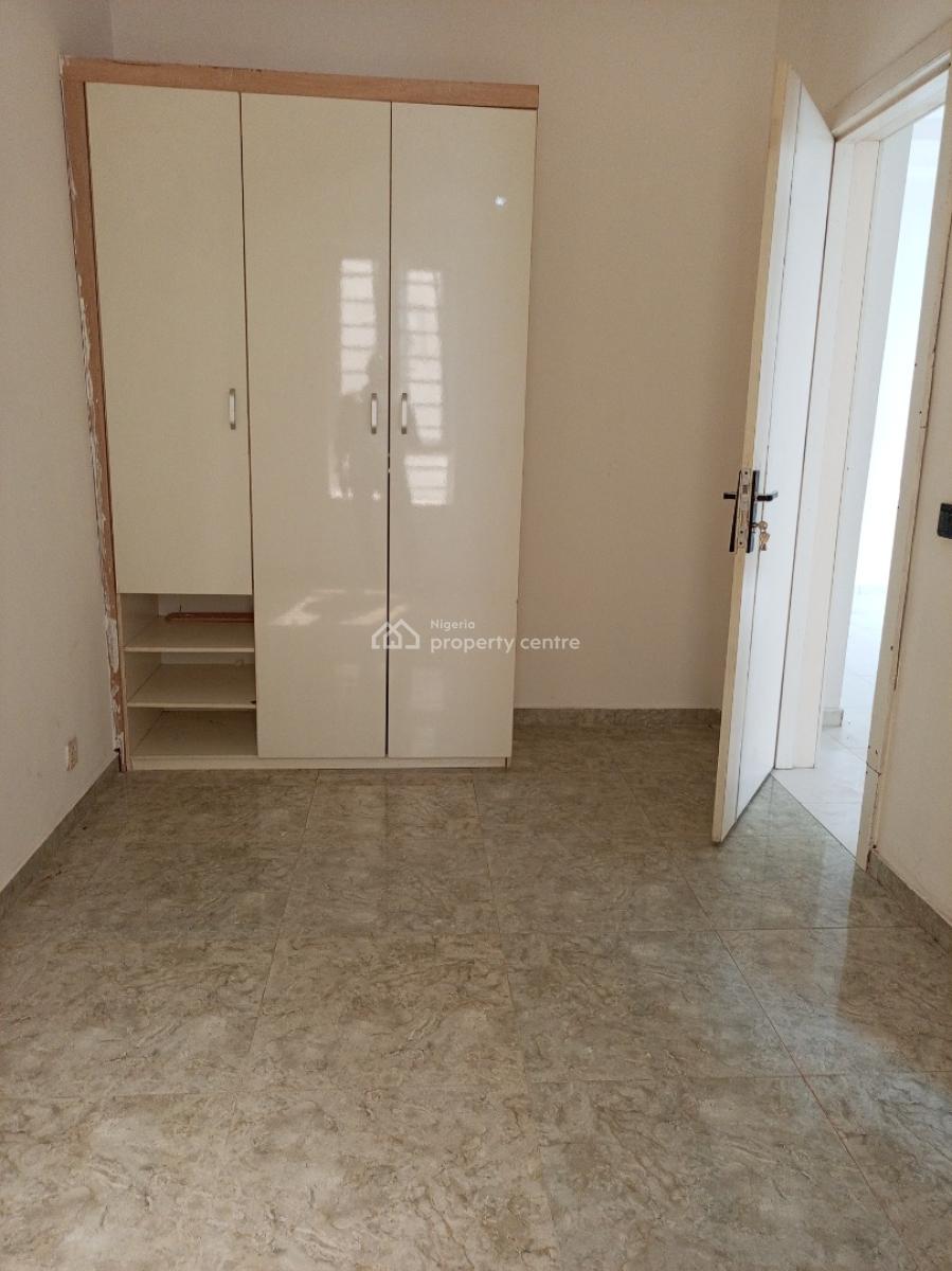Sharp 4 Bedroom with Bq and Security House 4 Car Space, Osapa, Lekki, Lagos, Semi-detached Duplex for Rent