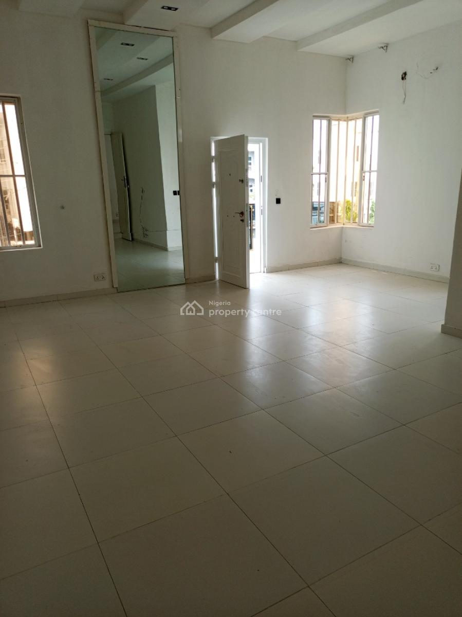 Sharp 4 Bedroom with Bq and Security House 4 Car Space, Osapa, Lekki, Lagos, Semi-detached Duplex for Rent