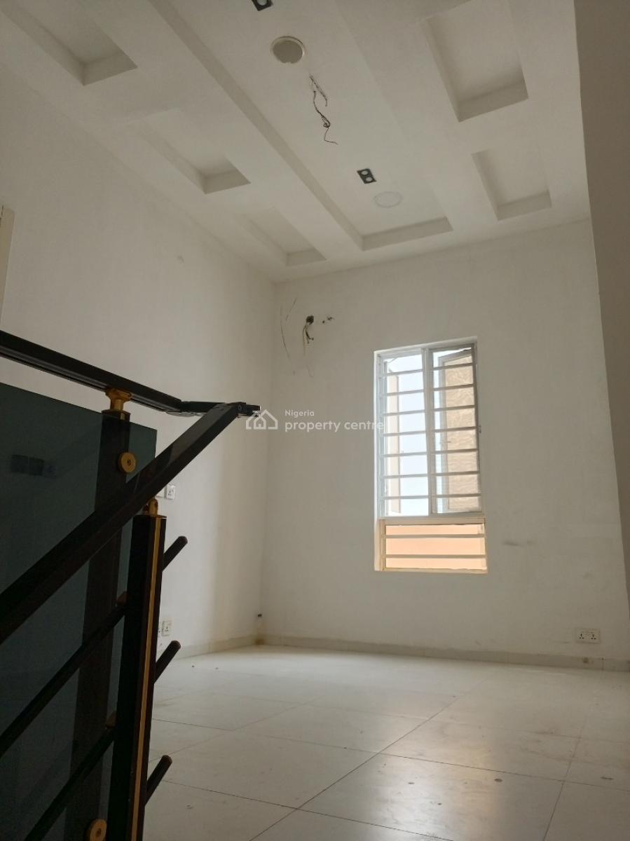 Sharp 4 Bedroom with Bq and Security House 4 Car Space, Osapa, Lekki, Lagos, Semi-detached Duplex for Rent