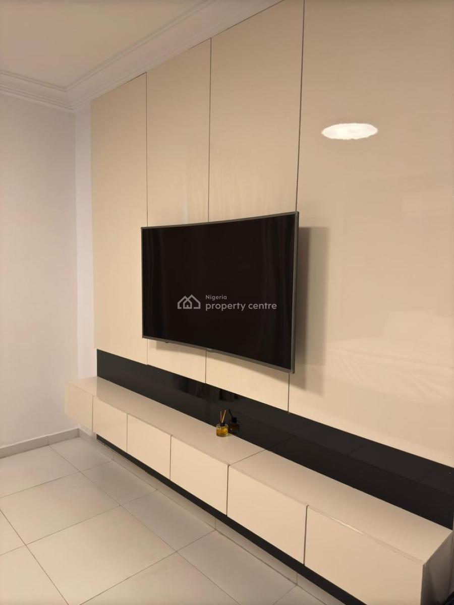 2 Bedroom Apartment with Swimming Pool and Elevator, Ikoyi, Lagos, Flat / Apartment Short Let