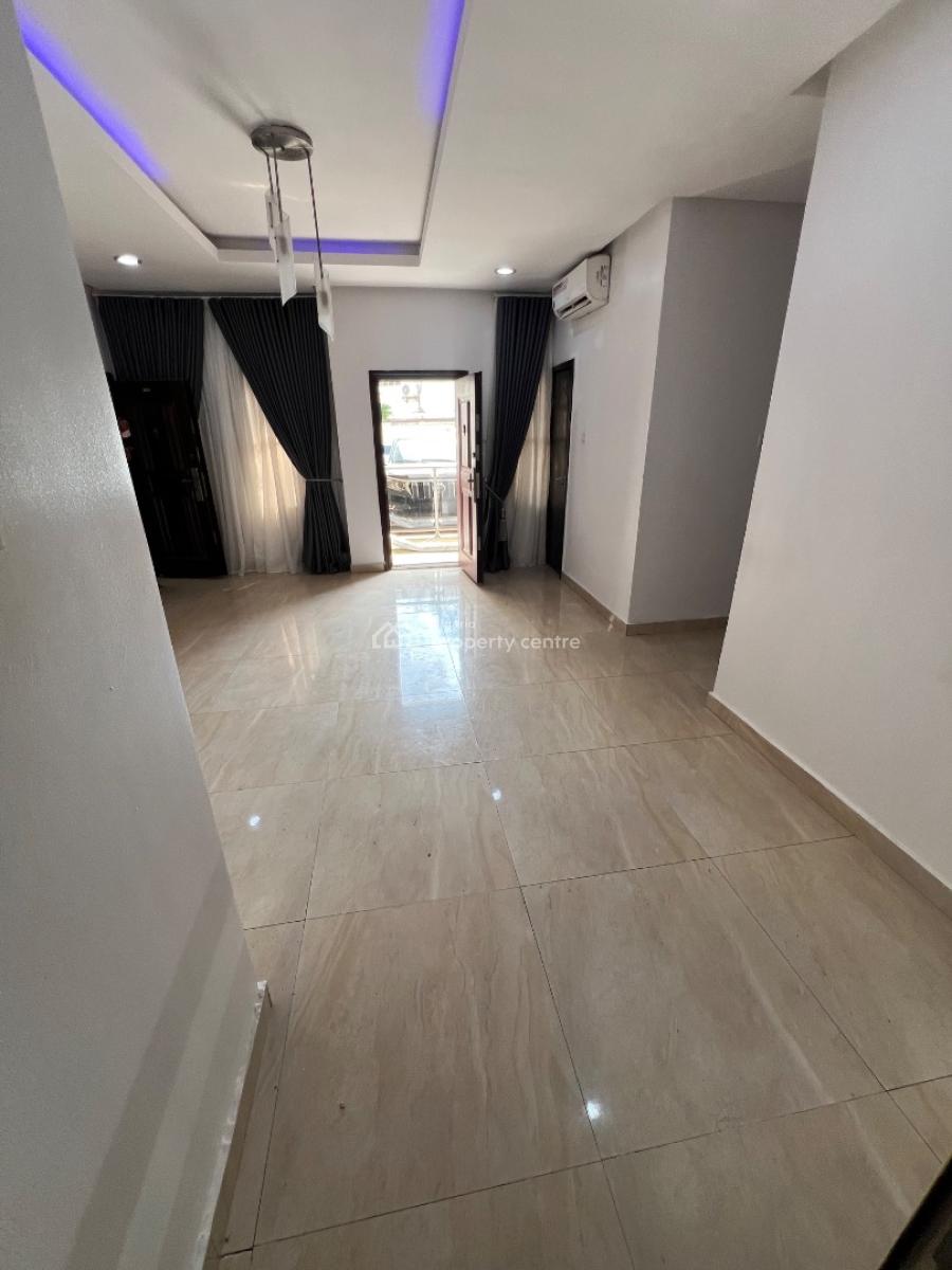 Serviced and Fully Fitted Two Bedroom Apartment, Lekki Phase 1, Lekki, Lagos, Flat / Apartment for Rent