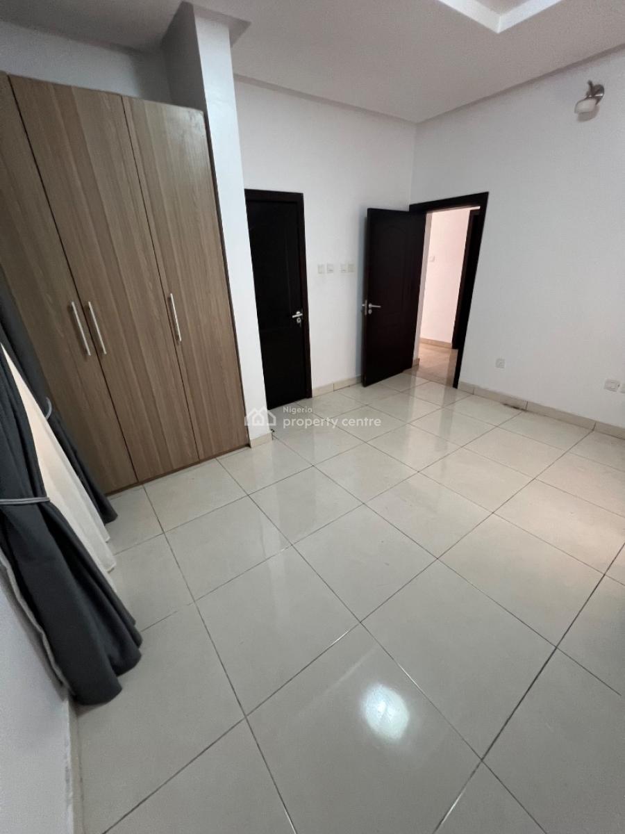 Serviced and Fully Fitted Two Bedroom Apartment, Lekki Phase 1, Lekki, Lagos, Flat / Apartment for Rent