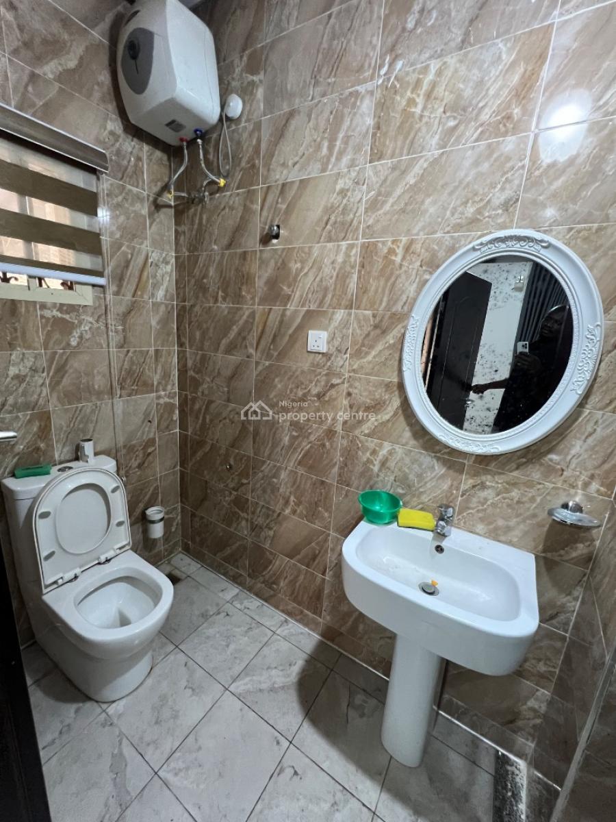 Serviced and Fully Fitted Two Bedroom Apartment, Lekki Phase 1, Lekki, Lagos, Flat / Apartment for Rent
