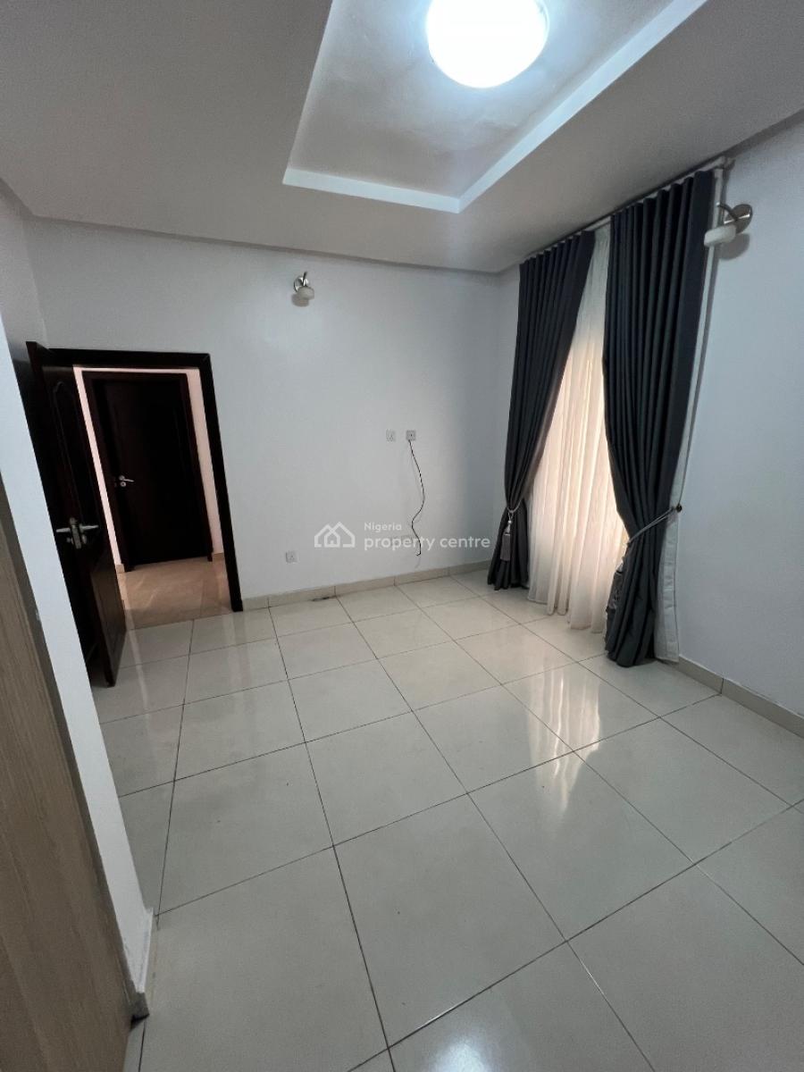 Serviced and Fully Fitted Two Bedroom Apartment, Lekki Phase 1, Lekki, Lagos, Flat / Apartment for Rent