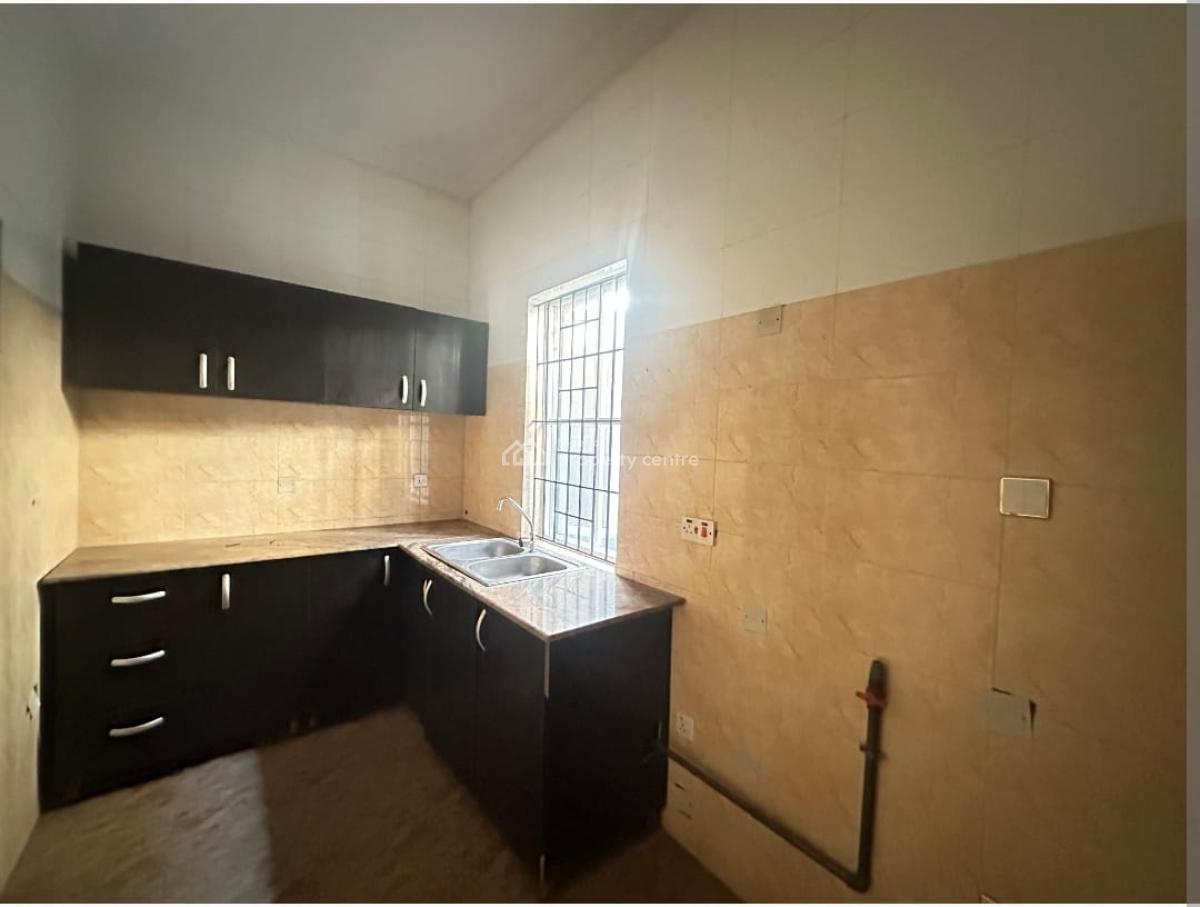 Newly Built Standard 2 Bedroom Apartment with Excellent Facilities, Freedom Way, Lekki Phase 1, Lekki, Lagos, Flat / Apartment for Rent