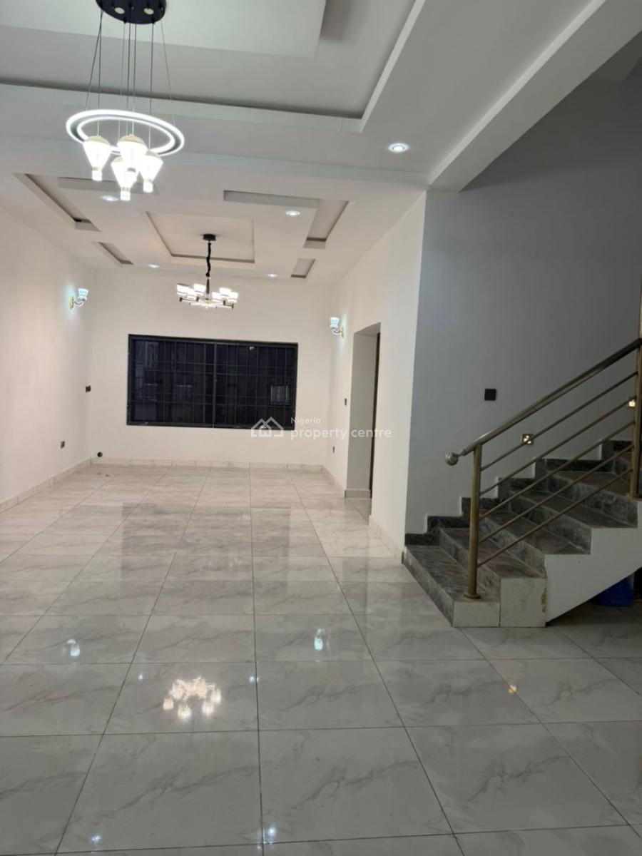 Standard 4 Bedroom Terrace Duplex, Guzape District, Abuja, Terraced Duplex for Rent