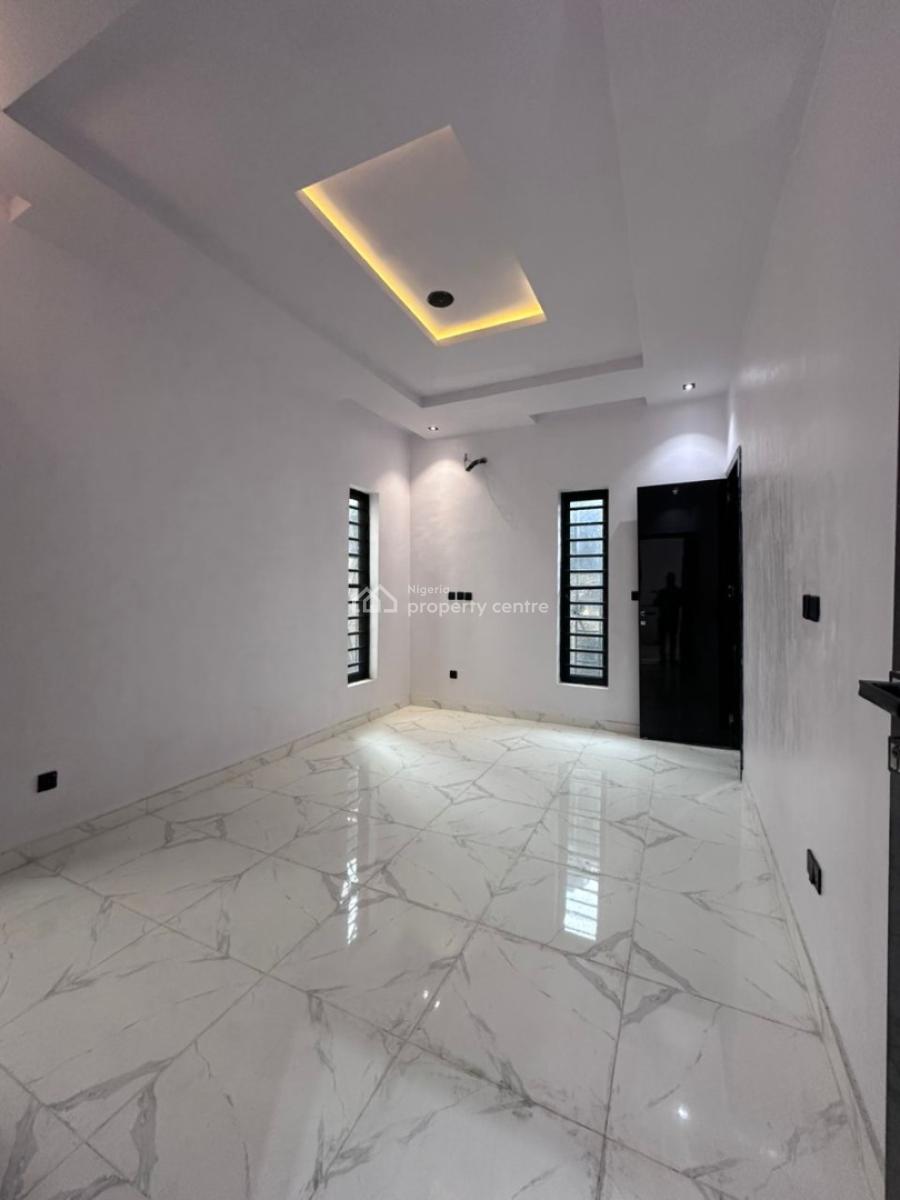 Good Deal High-end 5 Bedroom Detached with Pool & Bq, Ikota, Lekki, Lagos, Detached Duplex for Sale