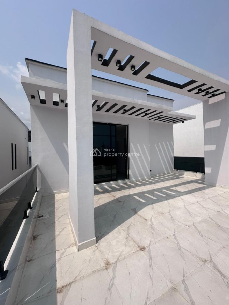 Good Deal High-end 5 Bedroom Detached with Pool & Bq, Ikota, Lekki, Lagos, Detached Duplex for Sale